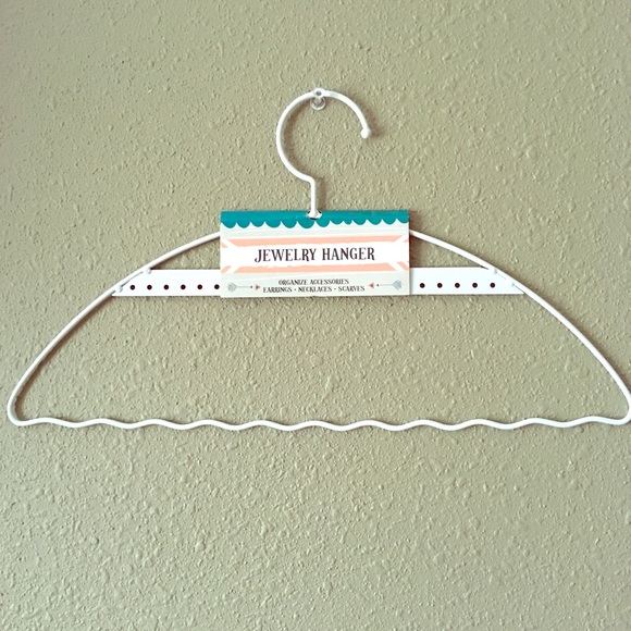 Jewelry Hanger - Picture 1 of 1